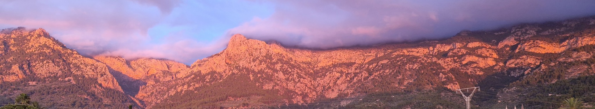 Blick vom Huerto auf die Serra de Tramuntana
